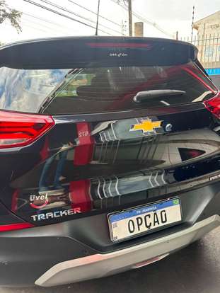CHEVROLET-TRACKER-2020
