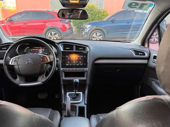 CITROËN-C4 LOUNGE-1.6 THP FLEX FEEL BVA CITROËN-C4 LOUNGE-2018