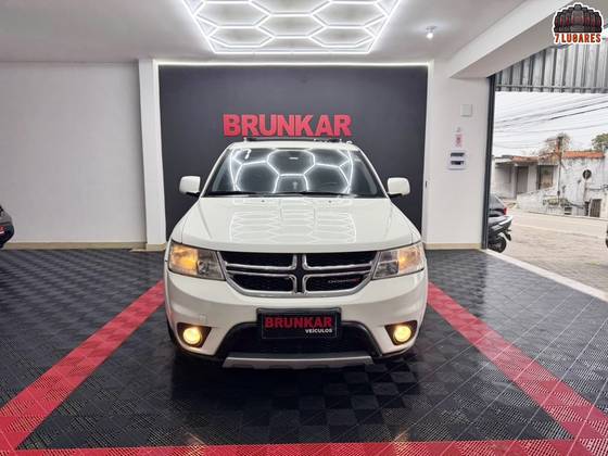 DODGE JOURNEY 3.6 RT V6 GASOLINA 4P AUTOMÁTICO