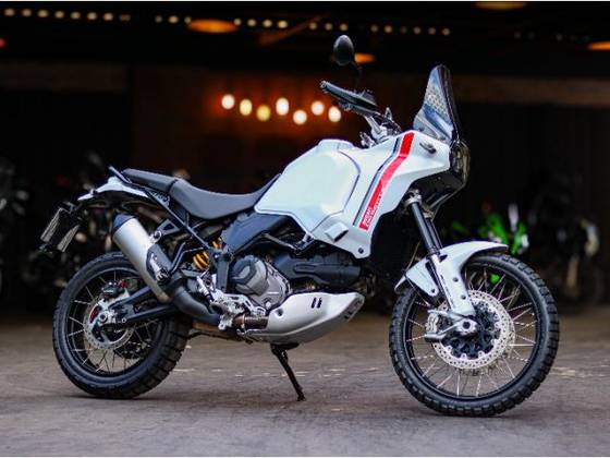 DUCATI DESERT X 
