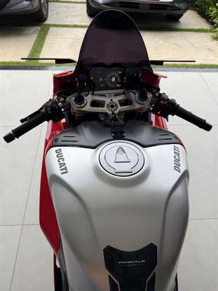 DUCATI-PANIGALE V4 S-2024