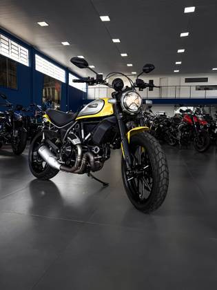 DUCATI SCRAMBLER ICON 