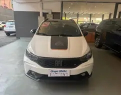 FIAT ARGO 1.3 FIREFLY FLEX TREKKING CVT FIAT ARGO 1.3 FIREFLY FLEX TREKKING CVT