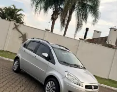 FIAT IDEA 1.4 MPI ATTRACTIVE 8V FLEX 4P MANUAL FIAT IDEA 1.4 MPI ATTRACTIVE 8V FLEX 4P MANUAL