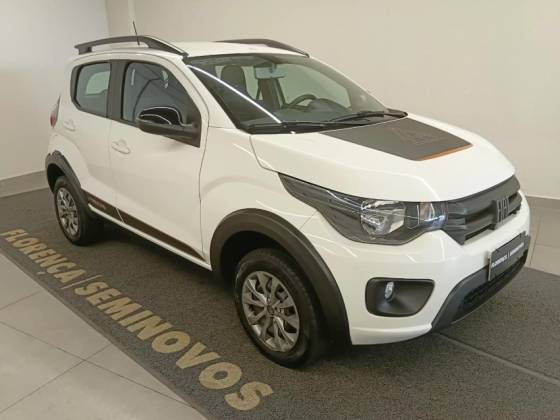 FIAT MOBI 1.0 EVO FLEX TREKKING MANUAL