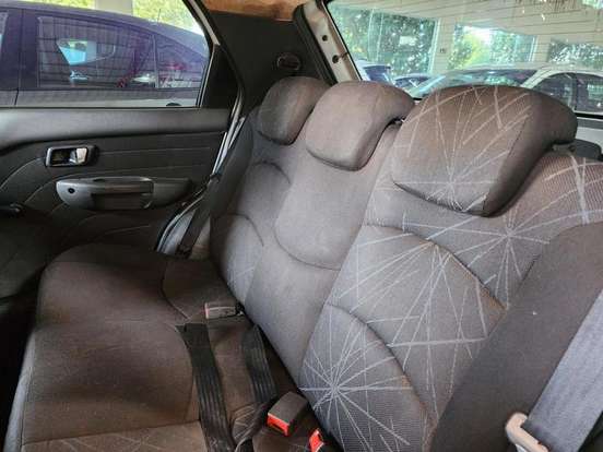 FIAT-PALIO-1.8 MPI ELX 8V FLEX 4P AUTOMATIZADO FIAT-PALIO-2010