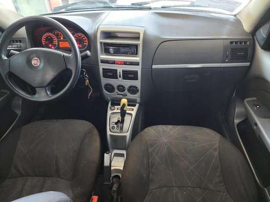 FIAT-PALIO-2010