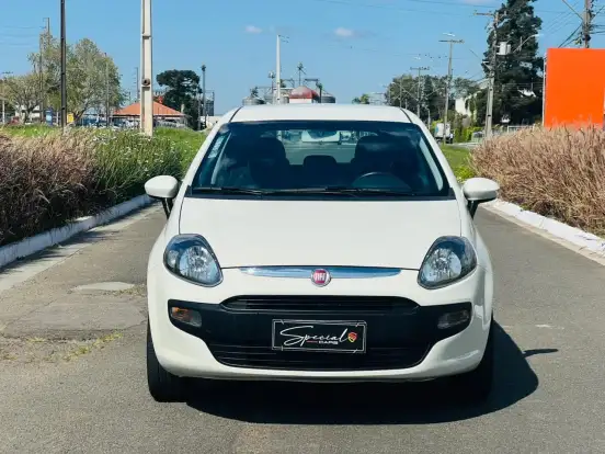 FIAT-PUNTO-1.4 ATTRACTIVE 8V FLEX 4P MANUAL FIAT-PUNTO-2015