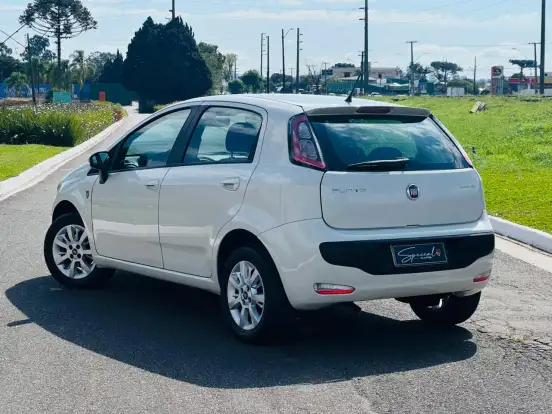 FIAT-PUNTO-1.4 ATTRACTIVE 8V FLEX 4P MANUAL FIAT-PUNTO-2015
