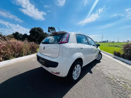 FIAT-PUNTO-1.4 ATTRACTIVE 8V FLEX 4P MANUAL FIAT-PUNTO-2015