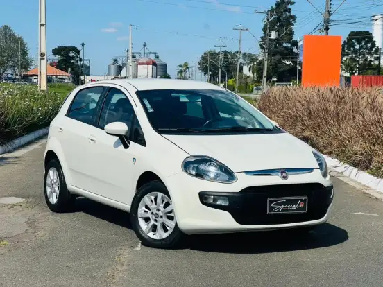FIAT-PUNTO-1.4 ATTRACTIVE 8V FLEX 4P MANUAL FIAT-PUNTO-2015