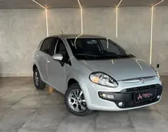 FIAT PUNTO 1.4 ATTRACTIVE ITALIA 8V FLEX 4P MANUAL FIAT PUNTO 1.4 ATTRACTIVE ITALIA 8V FLEX 4P MANUAL