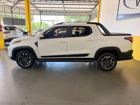 FIAT-STRADA-2023