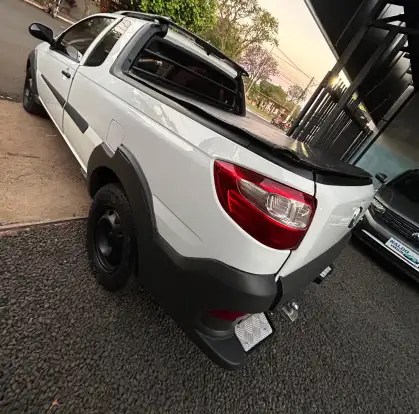 FIAT-STRADA-2014