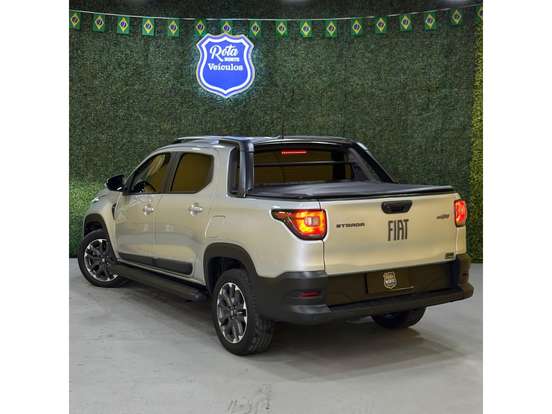 FIAT-STRADA-1.0 TURBO 200 FLEX ULTRA CD CVT FIAT-STRADA-2024