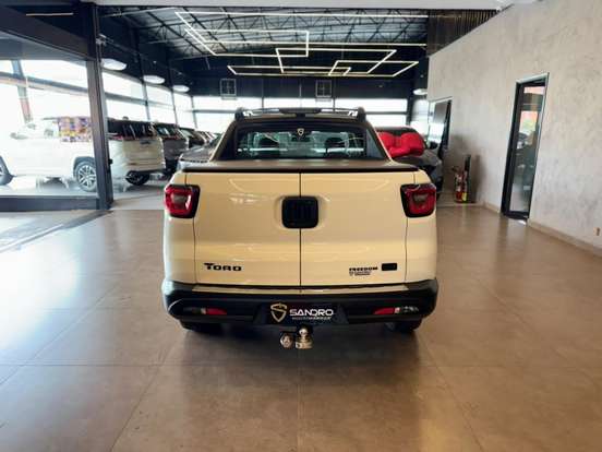 FIAT-TORO-2024