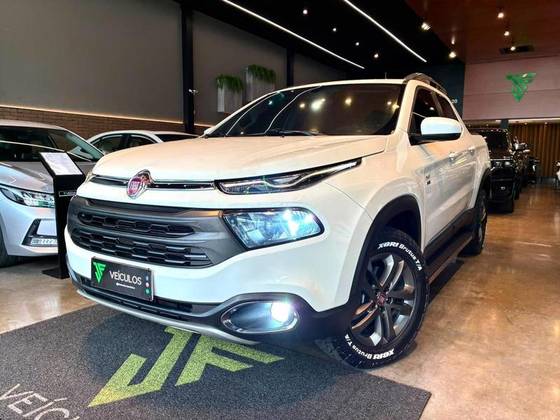 FIAT TORO 2.0 16V TURBO DIESEL FREEDOM 4WD AT9