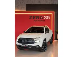 FIAT TORO 2.0 16V TURBO DIESEL ULTRA 4WD AT9 FIAT TORO 2.0 16V TURBO DIESEL ULTRA 4WD AT9