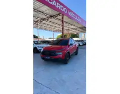 FIAT TORO 2.0 16V TURBO DIESEL ULTRA 4WD AT9 FIAT TORO 2.0 16V TURBO DIESEL ULTRA 4WD AT9