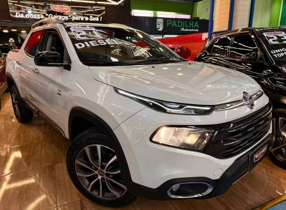FIAT TORO 2.0 16V TURBO DIESEL VOLCANO 4WD AT9