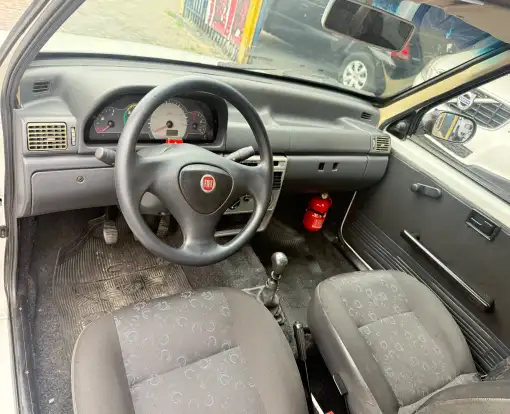 FIAT-UNO-2009