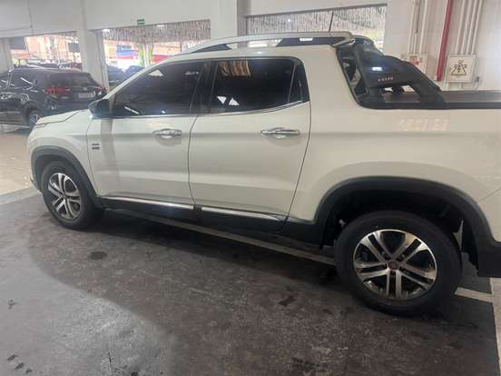 FIAT-TORO-2.0 16V TURBO DIESEL VOLCANO 4WD AT9 FIAT-TORO-2016