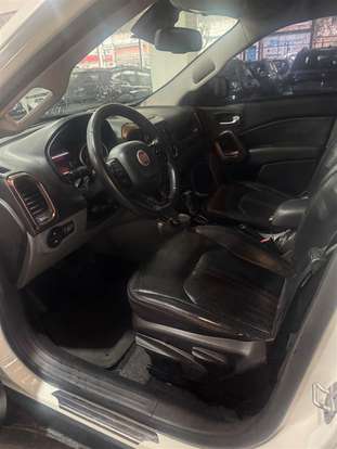 FIAT-TORO-2016
