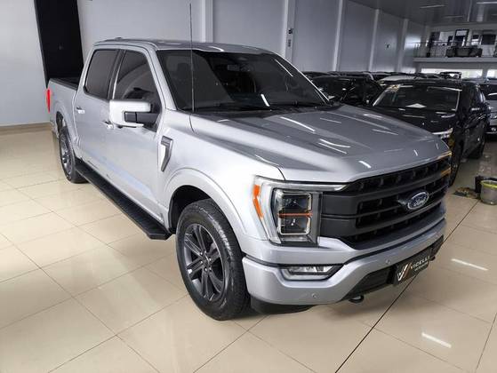 FORD F-150 5.0 V8 GASOLINA CD LARIAT FX4 AUTOMÁTICO