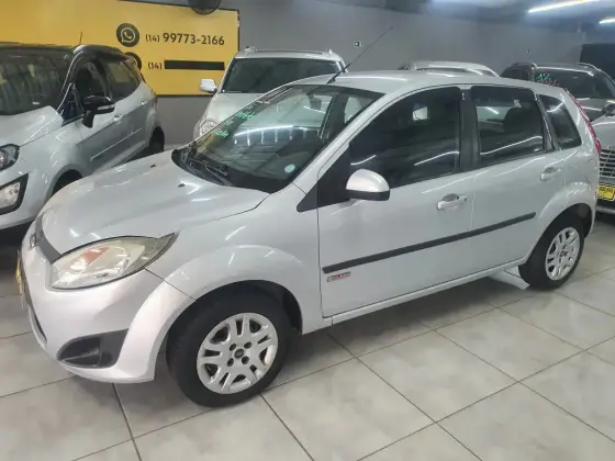 FORD FIESTA 1.6 MPI CLASS HATCH 8V FLEX 4P MANUAL