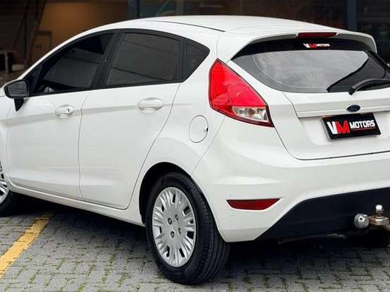 FORD-FIESTA-1.5 SE HATCH 16V FLEX 4P MANUAL FORD-FIESTA-2015