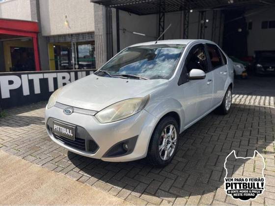 FORD FIESTA 1.6 ROCAM SEDAN 8V FLEX 4P MANUAL