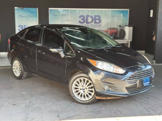 FORD FIESTA 1.6 SE HATCH 16V FLEX 4P POWERSHIFT