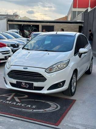 FORD FIESTA 1.6 SE HATCH 16V FLEX 4P POWERSHIFT