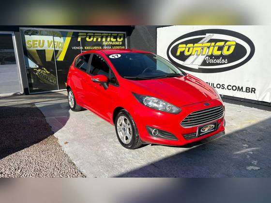 FORD FIESTA 1.6 TITANIUM PLUS HATCH 16V FLEX 4P POWERSHIFT