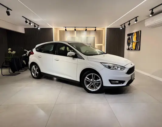 FORD FOCUS 1.6 SE PLUS 16V FLEX 4P MANUAL