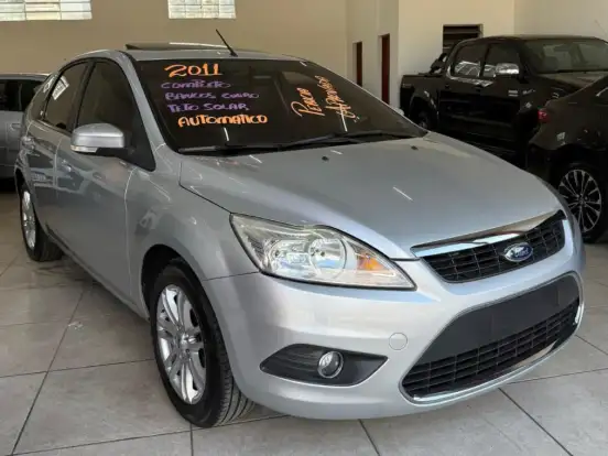 FORD-FOCUS-2.0 GHIA 16V FLEX 4P AUTOMÁTICO FORD-FOCUS-2010