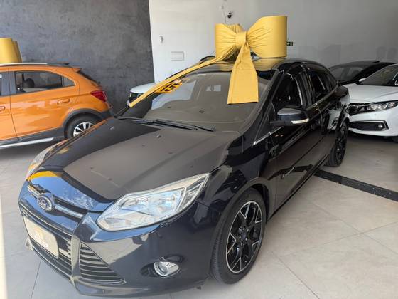 FORD FOCUS 2.0 TITANIUM SEDAN 16V FLEX 4P POWERSHIFT