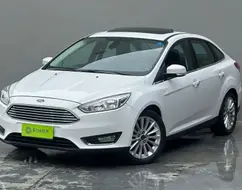 FORD FOCUS 2.0 SE PLUS FASTBACK 16V FLEX 4P POWERSHIFT FORD FOCUS 2.0 SE PLUS FASTBACK 16V FLEX 4P POWERSHIFT