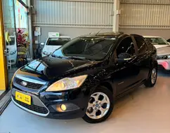 FORD FOCUS 2.0 TITANIUM HATCH 16V FLEX 4P AUTOMÁTICO FORD FOCUS 2.0 TITANIUM HATCH 16V FLEX 4P AUTOMÁTICO