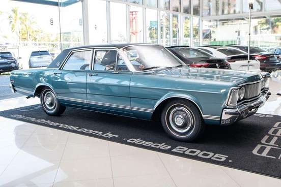FORD-GALAXIE-1976