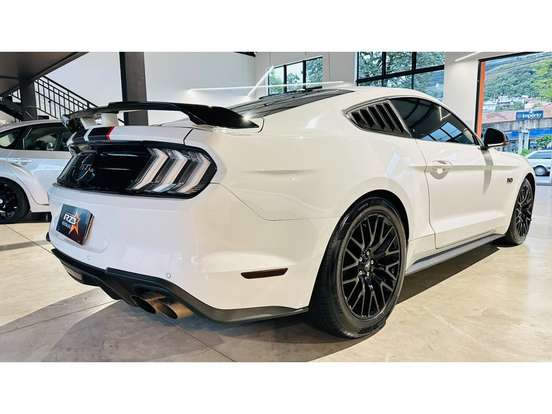 FORD-MUSTANG-2018