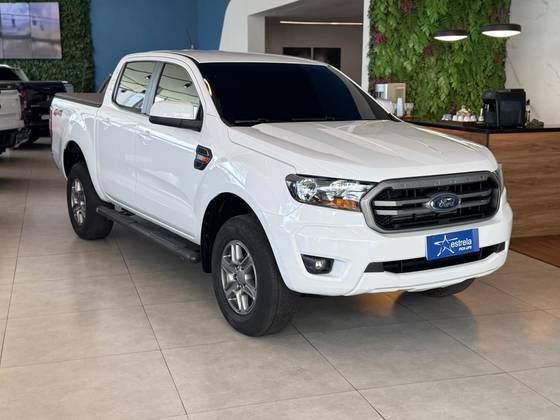 FORD RANGER 2.2 XLS 4X2 CD 16V DIESEL 4P AUTOMÁTICO
