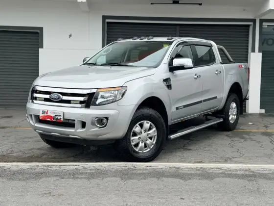 FORD RANGER 3.2 XLS 4X4 CD 20V DIESEL 4P AUTOMÁTICO