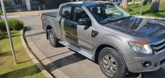 FORD RANGER 3.2 XLS 4X4 CD 20V DIESEL 4P MANUAL