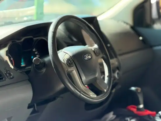 FORD-RANGER-2014