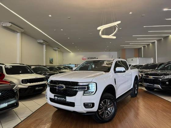 FORD RANGER 3.0 V6 TURBO DIESEL CD XLT 4X4 AUTOMÁTICO