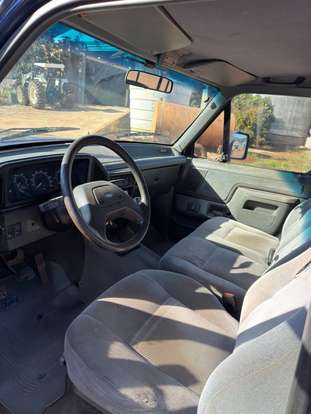 FORD-F-1000-1996