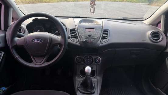 FORD-FIESTA-2014