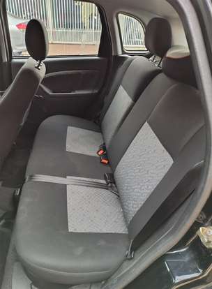 FORD-FIESTA-2010