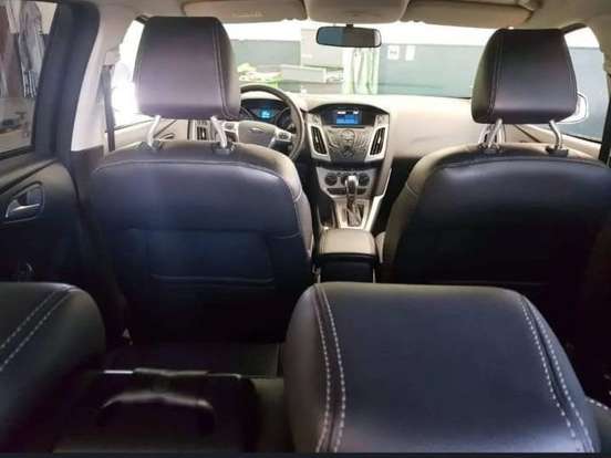 FORD-FOCUS-1.6 SE 16V FLEX 4P POWERSHIFT FORD-FOCUS-2013